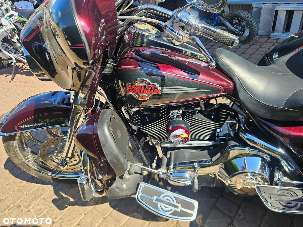 Harley-Davidson FLH Electra Glide - 8