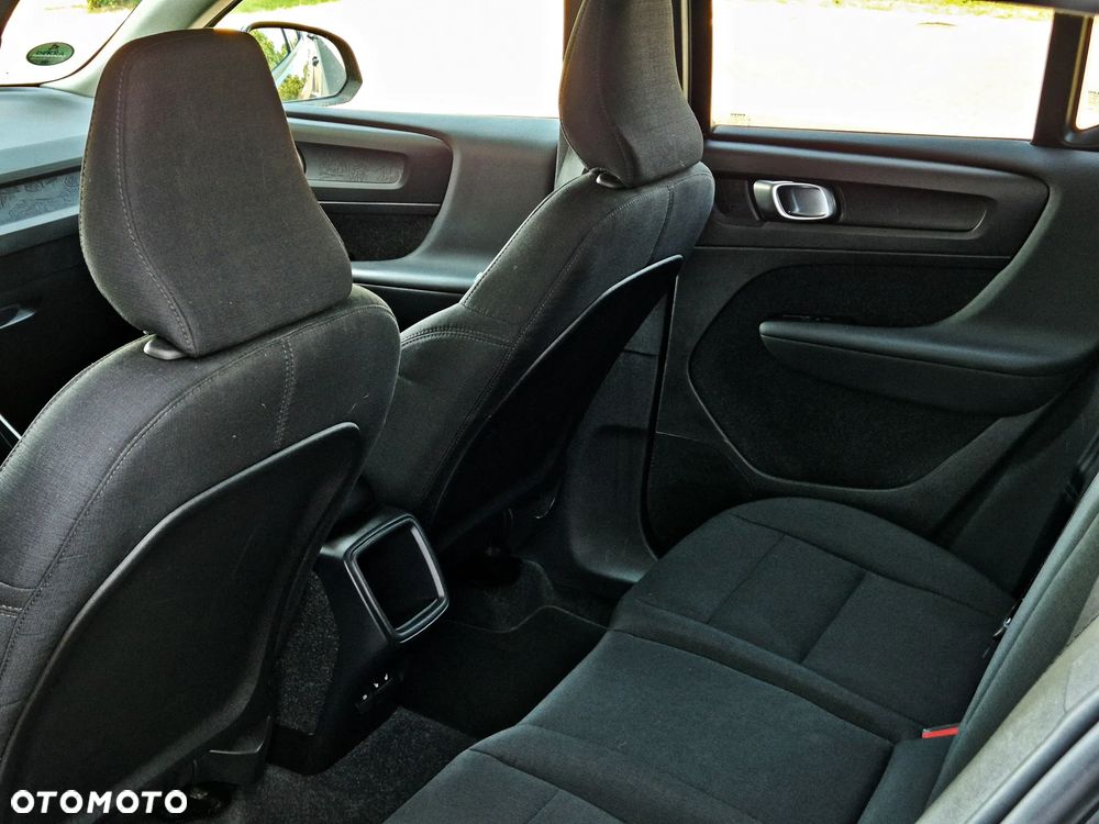 Volvo XC 40 D3 Momentum Pro - 20