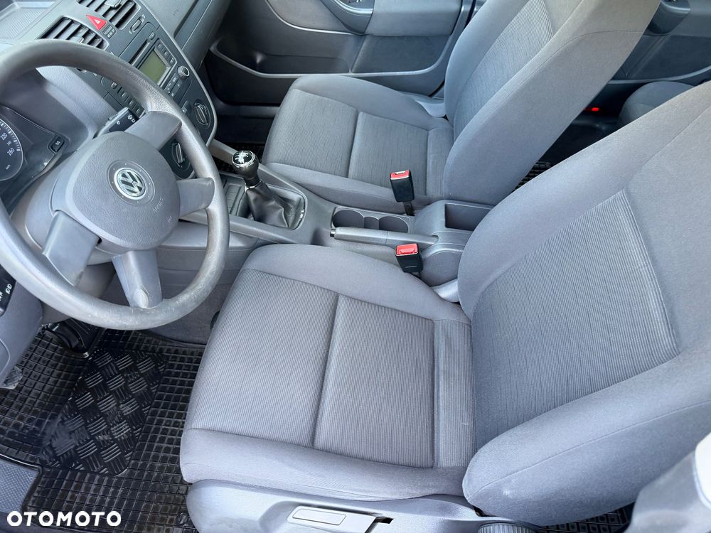 Volkswagen Golf - 18