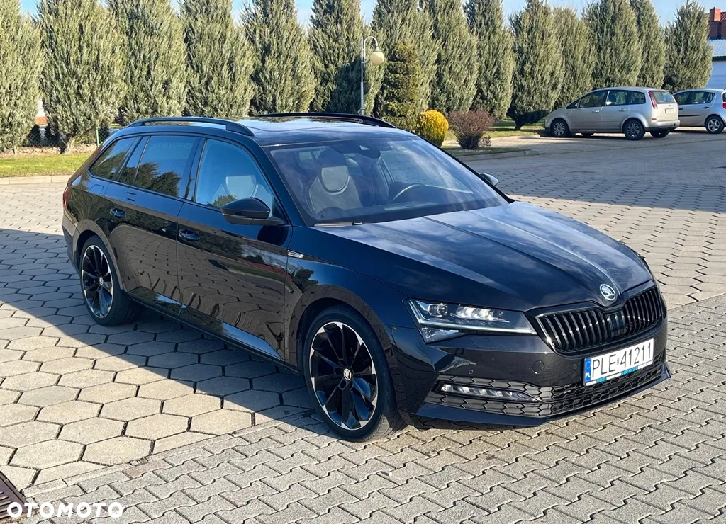 Skoda Superb 2.0 TDI SCR Sportline DSG - 4