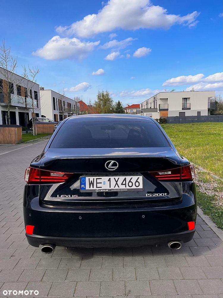 Lexus IS 200t Elite - 3