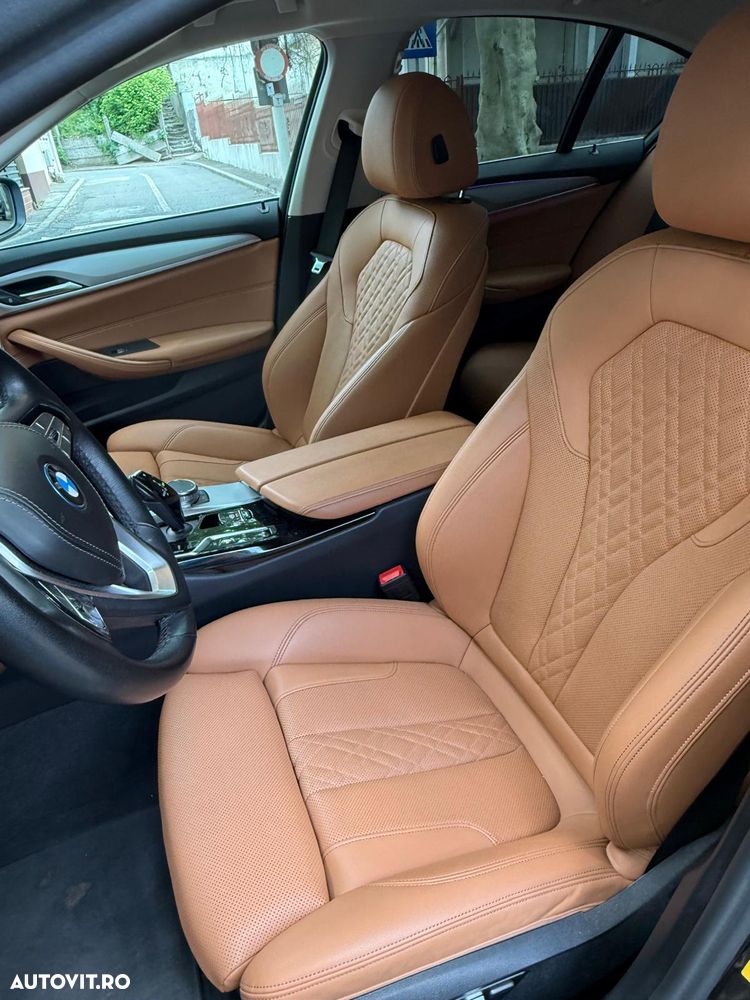 BMW Seria 5 530e xDrive Aut. Luxury Line - 3