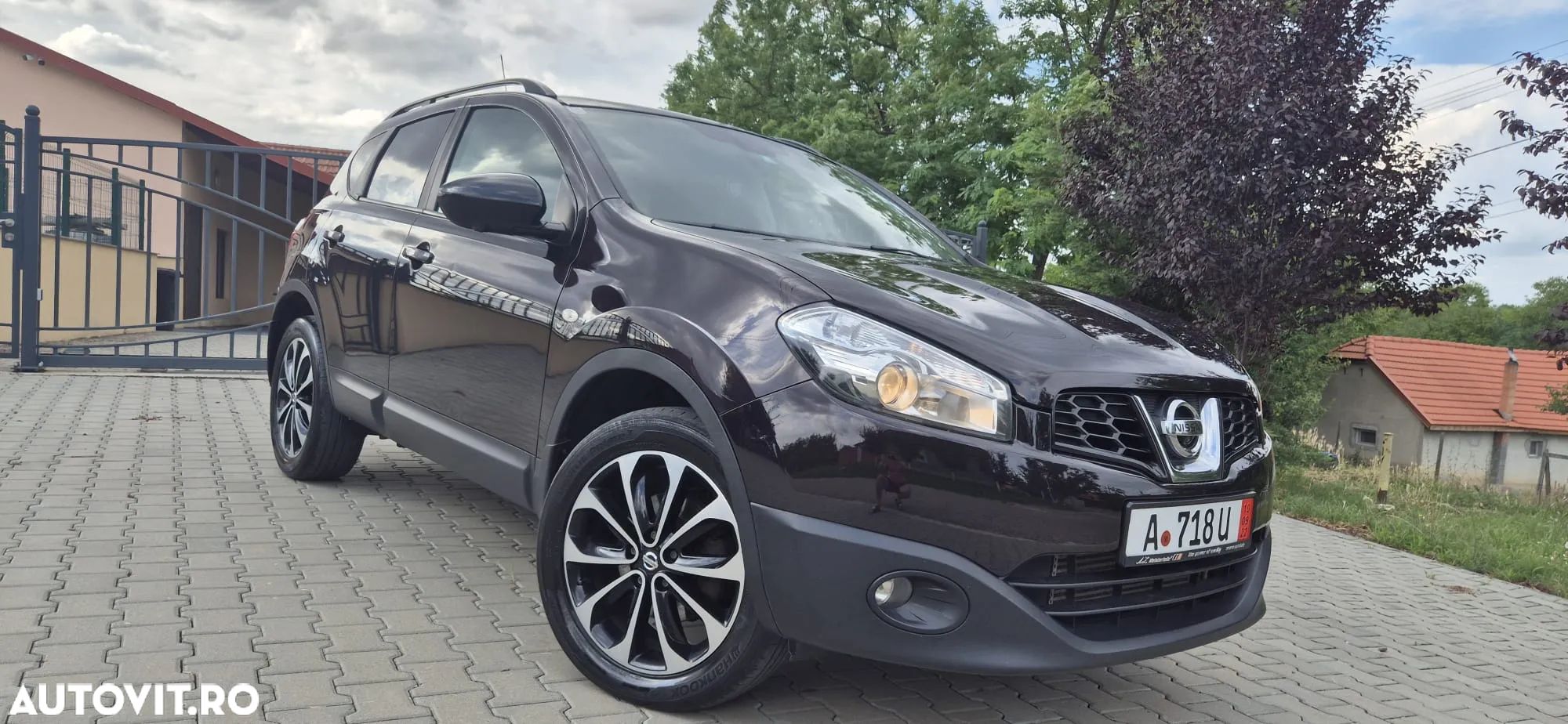 Nissan Qashqai - 1