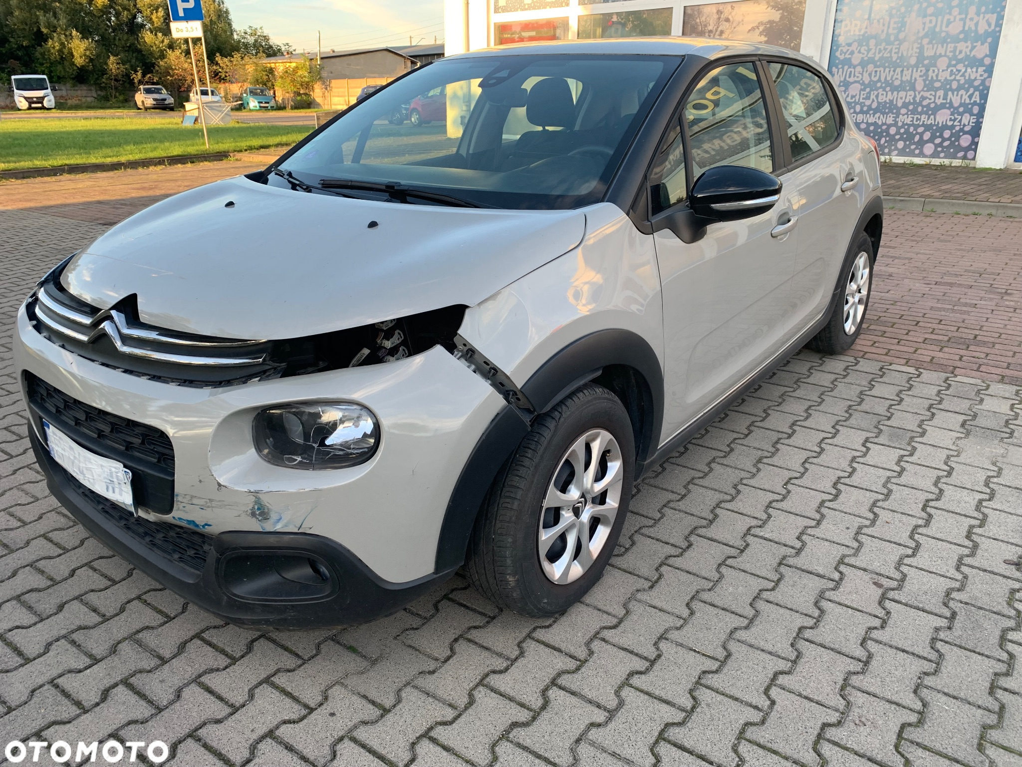 Citroën C3 1.2 PureTech Live - 9