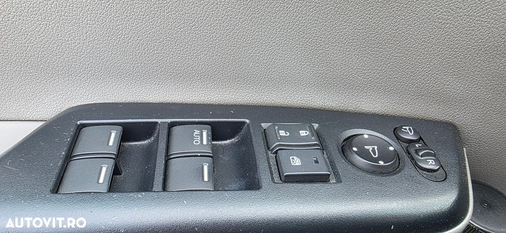 Honda Civic 1.8 MT ES - 25