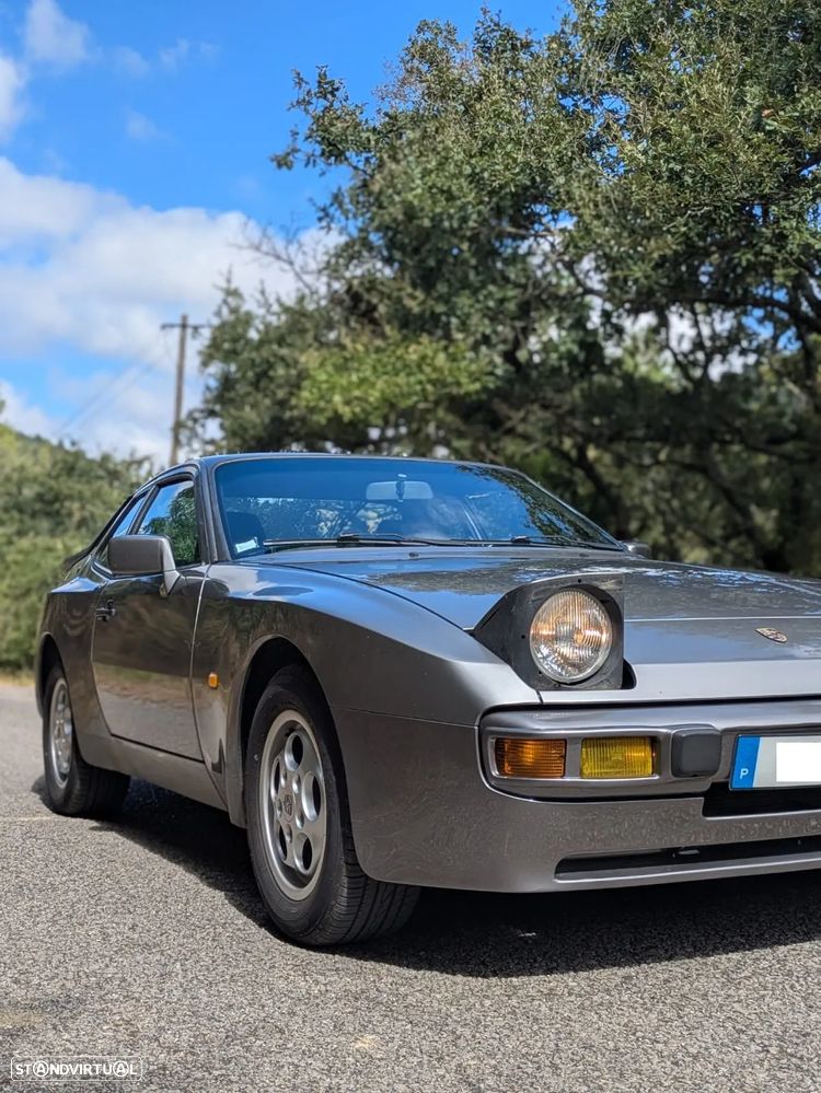 Porsche 944 - 14