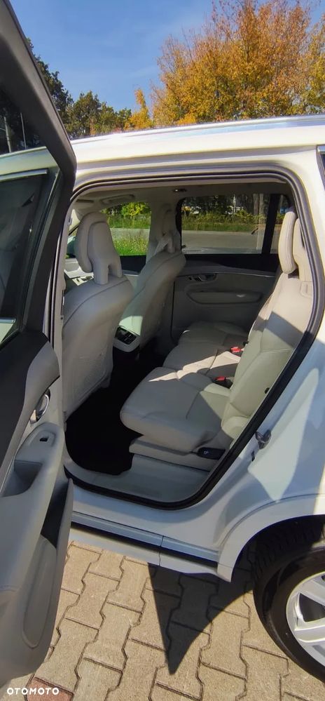 Volvo XC 90 T5 AWD Geartronic Momentum - 16