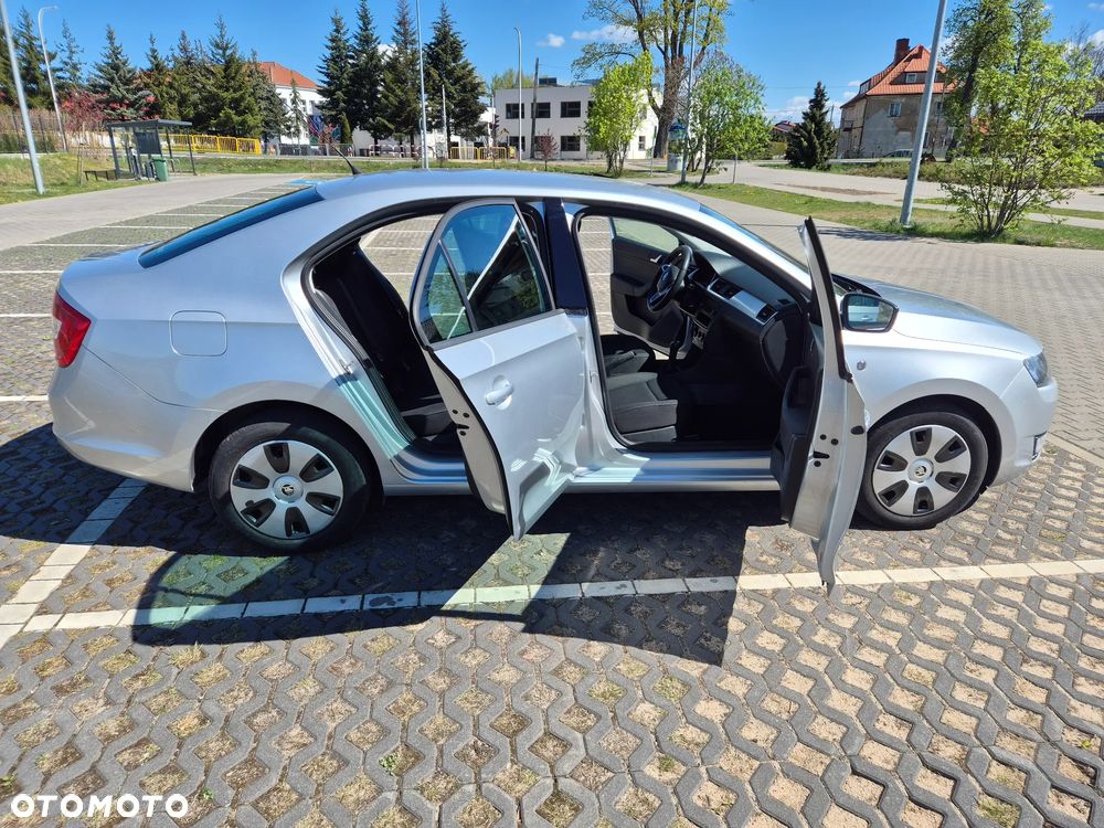 Skoda RAPID 1.6 TDI DPF Ambition - 3