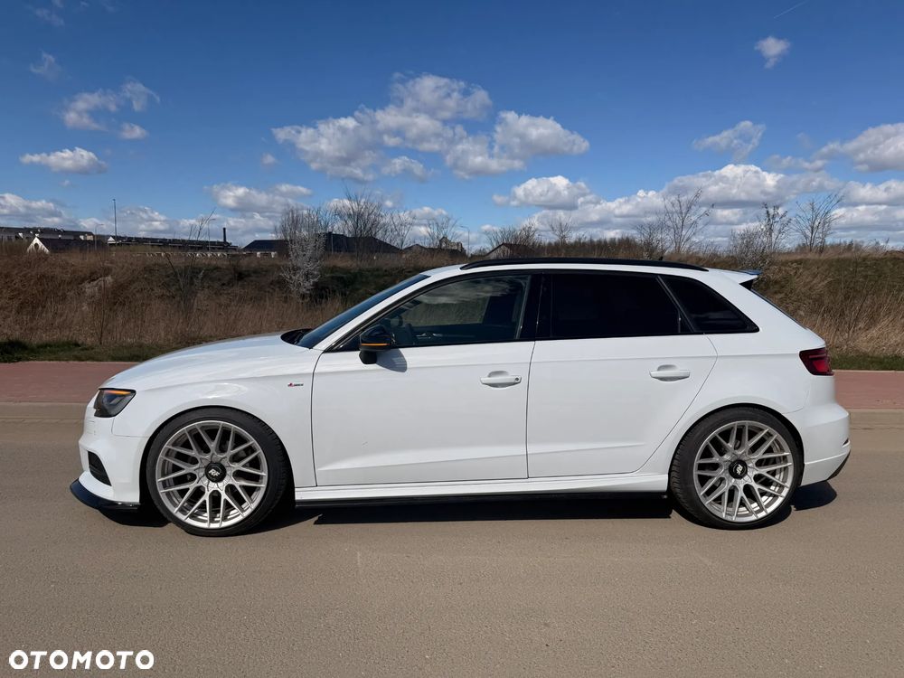 Audi A3 Sportback - 4