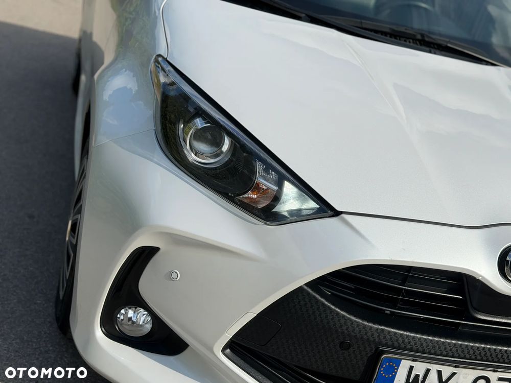 Toyota Yaris Hybrid 1.5 Comfort - 37