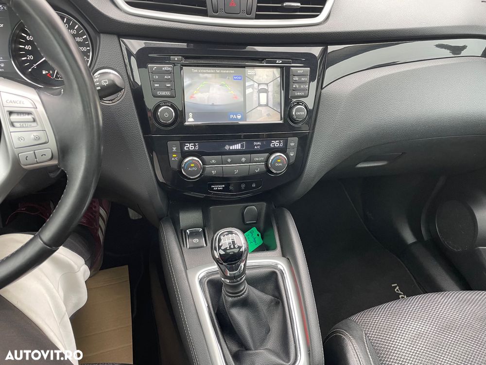 Nissan Qashqai - 8