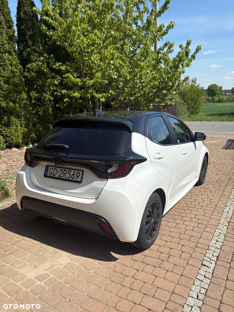 Toyota Yaris - 7