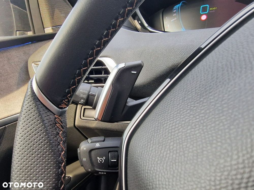 Peugeot 3008 1.6 PureTech Hybrid PHEV GT S&S EAT8 - 35