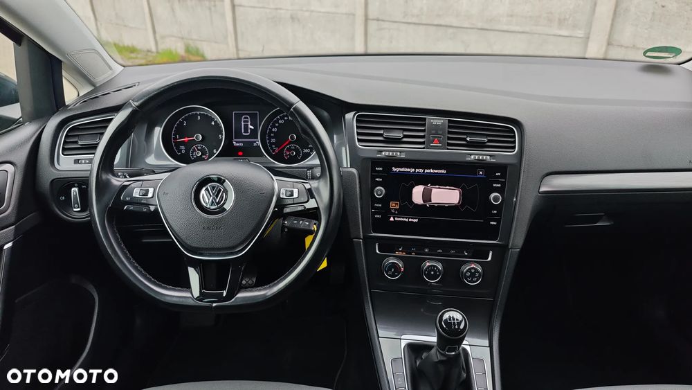 Volkswagen Golf 1.6 TDI (BlueMotion Technology) Comfortline - 8