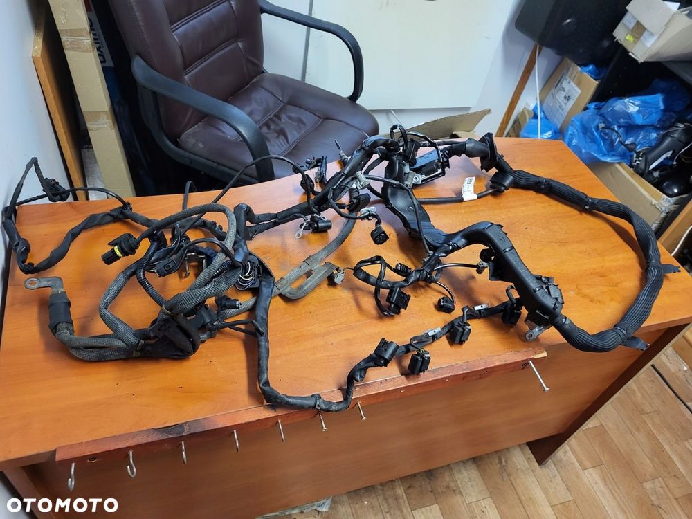WIĄZKA INSTALACJA SILNIKA MERCEDES W211 3.0 CDI A6421506033 A2115401330 - 2