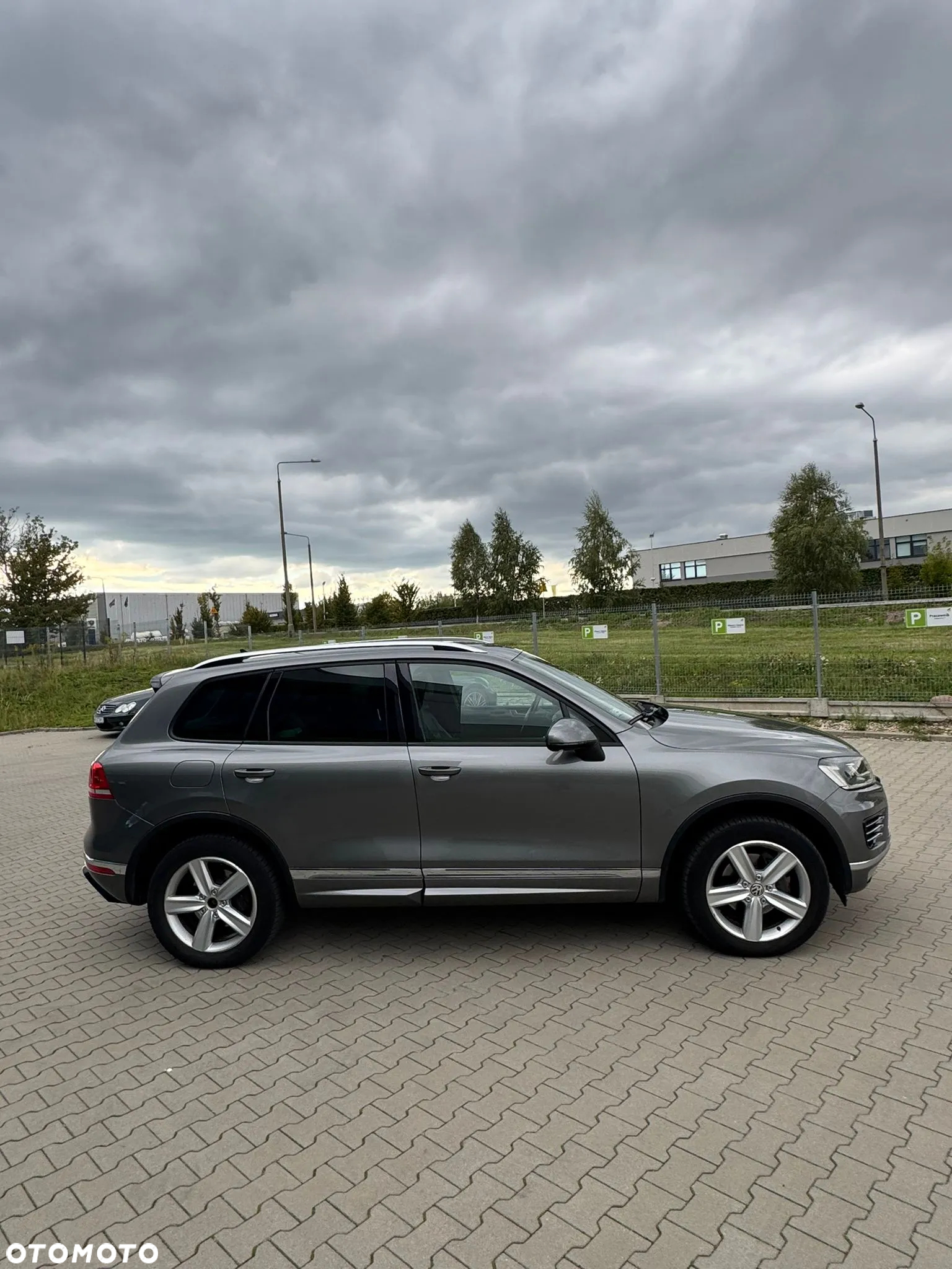Volkswagen Touareg 3.0 V6 TDI BMT Perfectline R-Style - 6