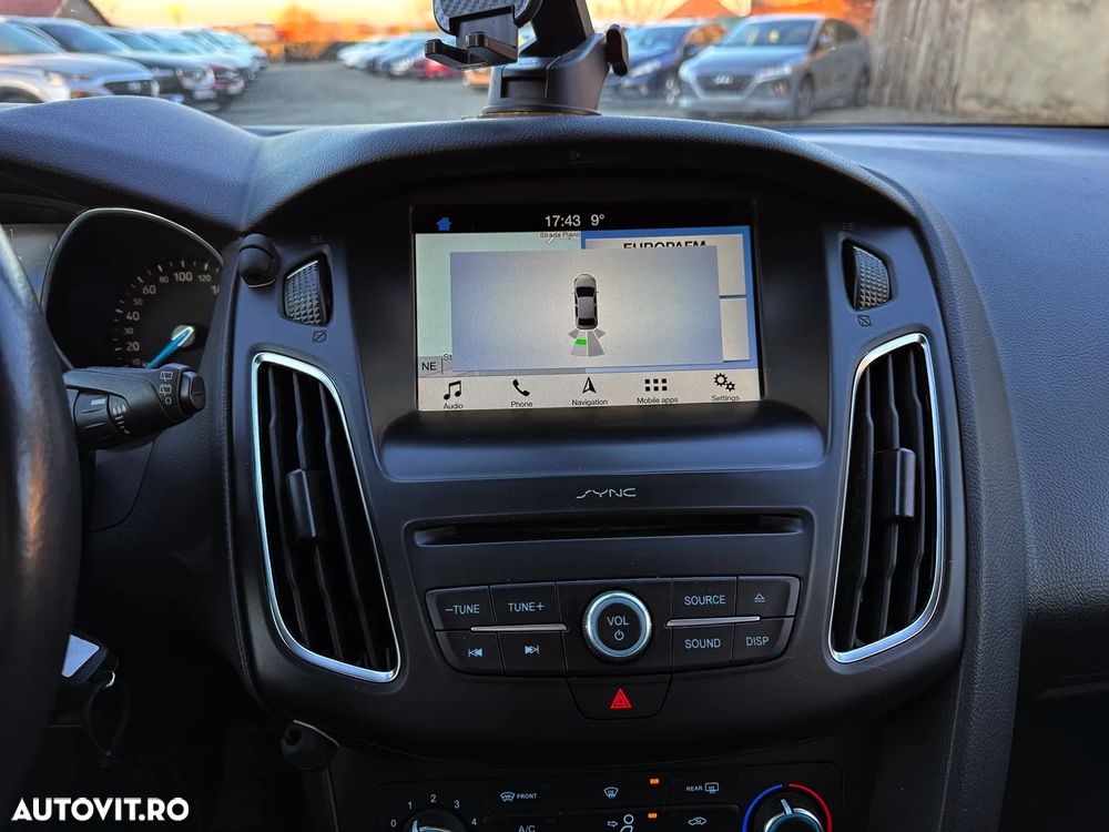 Ford Focus 1.5 EcoBlue Titanium Business - 14