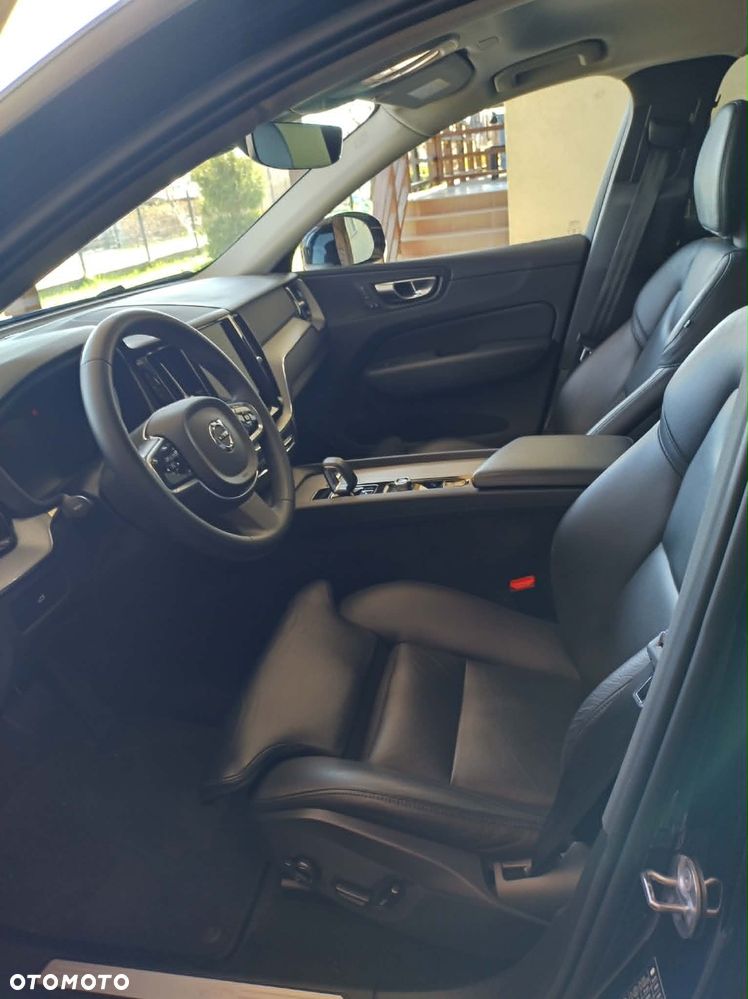 Volvo XC 60 B4 B Plus Bright - 7