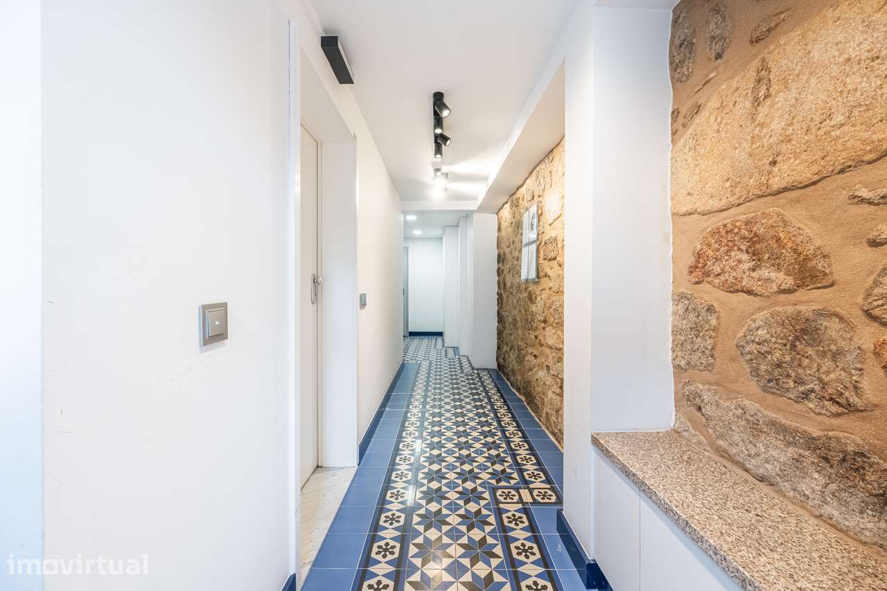 Apartamento T0 à venda em Braga - Centro Histórico - Grande imagem: 5/24