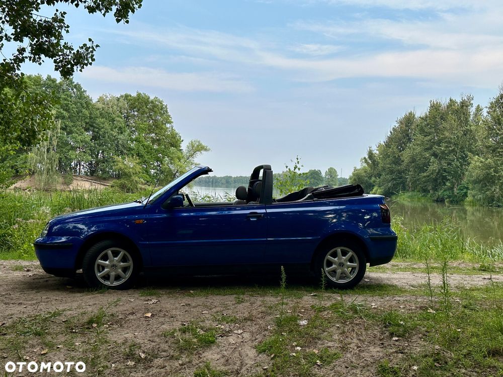 Volkswagen Golf 1.6 - 2