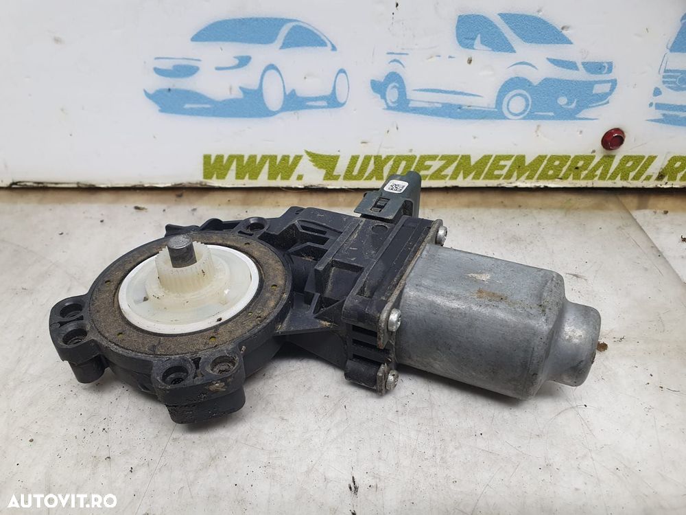 Motoras geam dreapta fata Renault Megane 4 [2016 - 2020] - 2