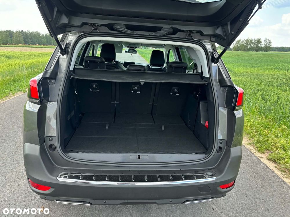 Peugeot 5008 - 19