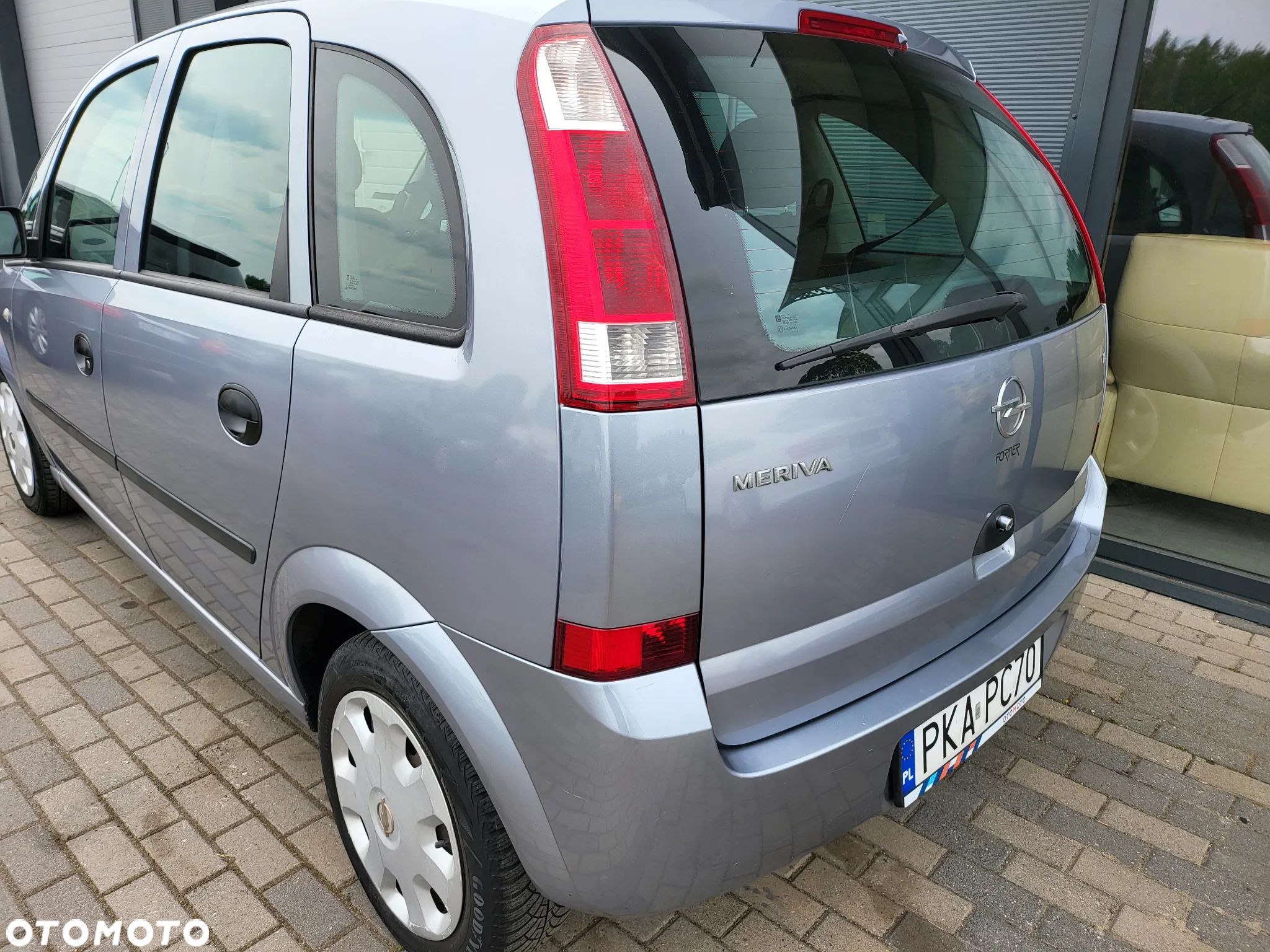 Opel Meriva 1.6 16V Enjoy - 19