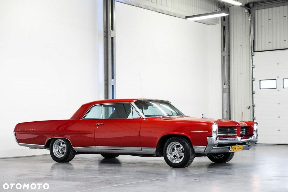 Pontiac Bonneville - 12