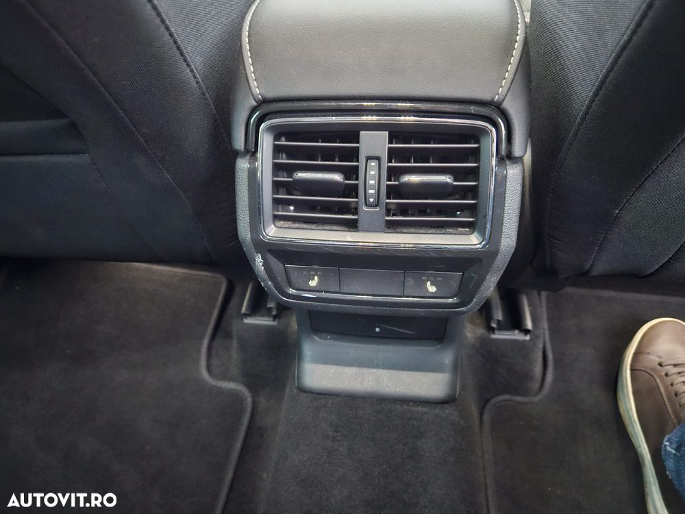 Skoda Karoq 1.5 TSI ACT DSG Selection - 8