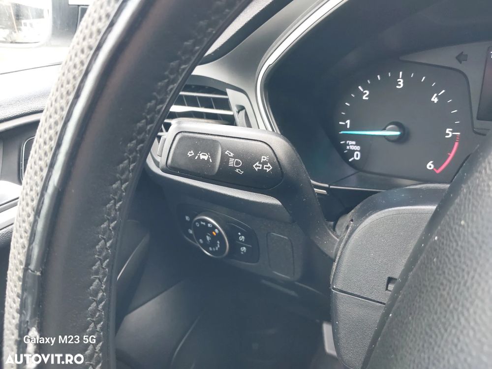 Ford Focus 1.5 EcoBlue Titanium - 12