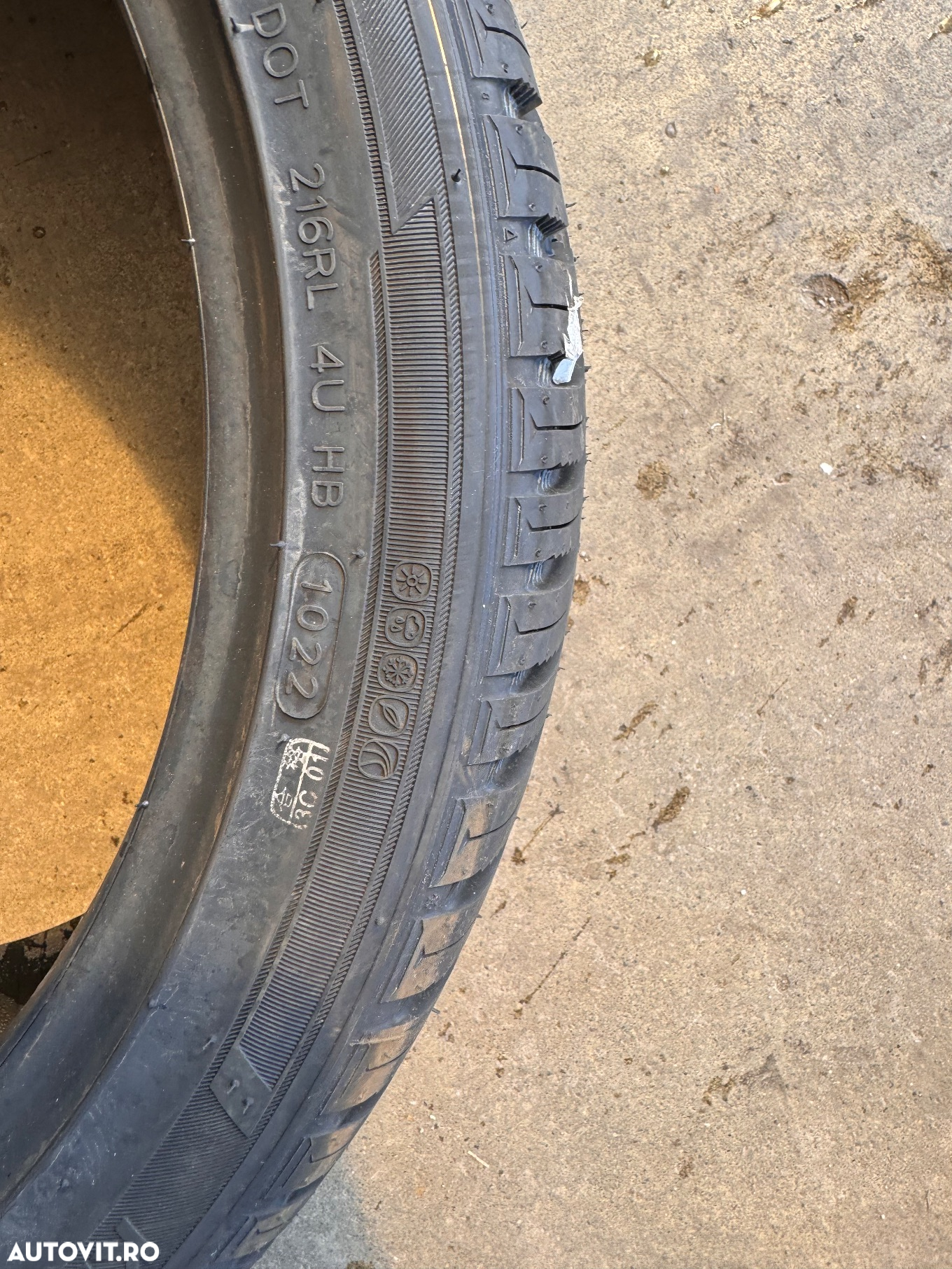 Vând 2 anvelope 225/40/18 hankook allseason noi - 6