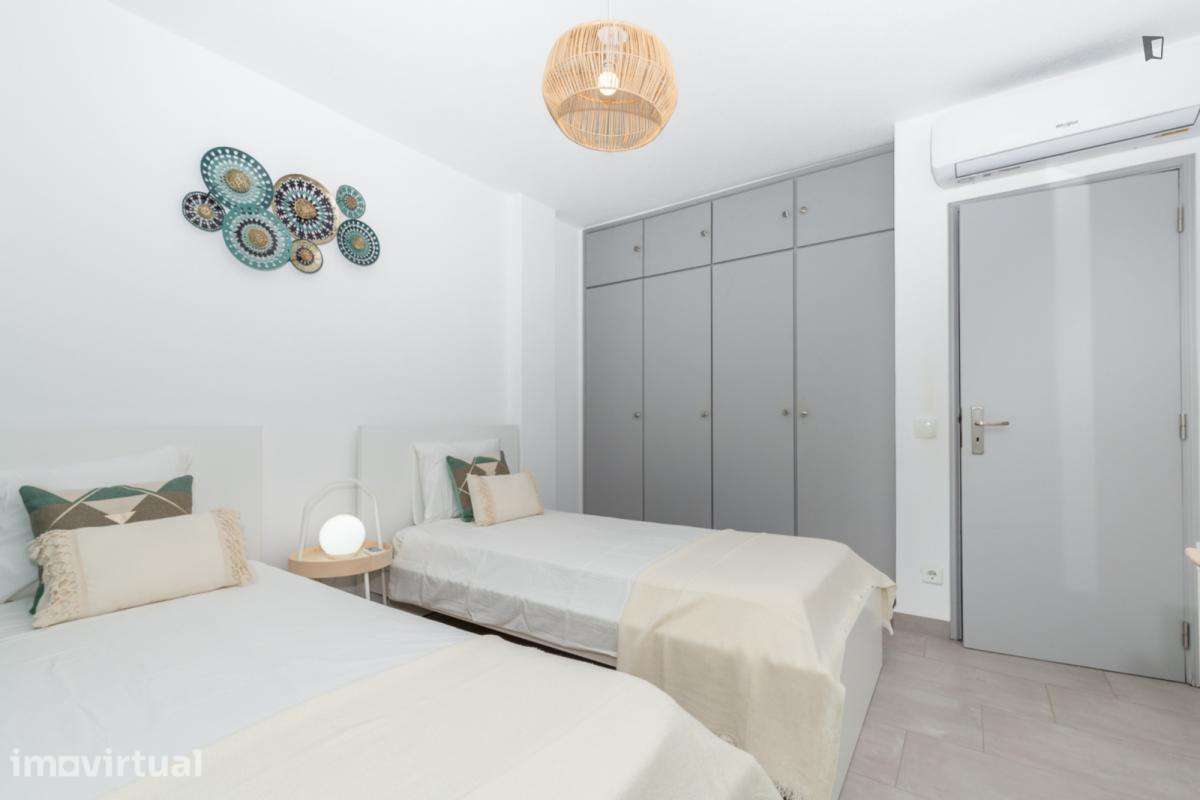 Apartamento com 2 quartos - localizado em Faro - Grande imagem: 4/28