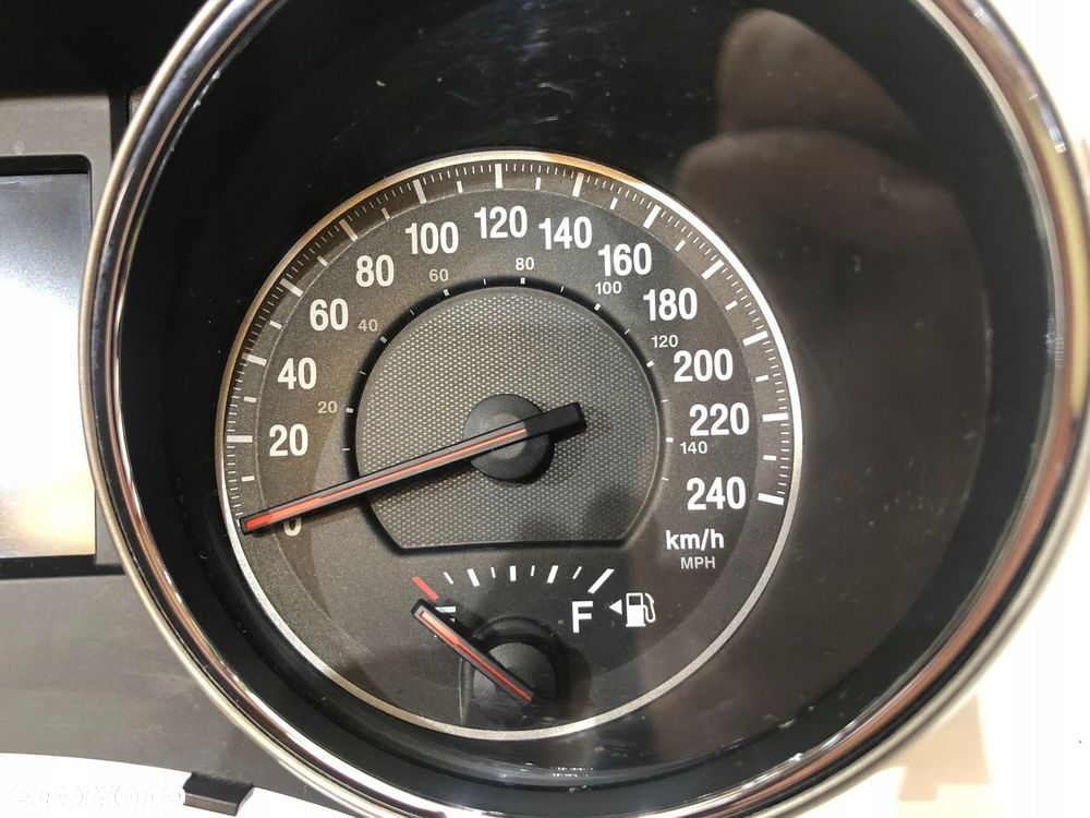 JEEP GRAND CHEROKEE WK2 LICZNIK EUROPA DIESEL 3.0 - 4