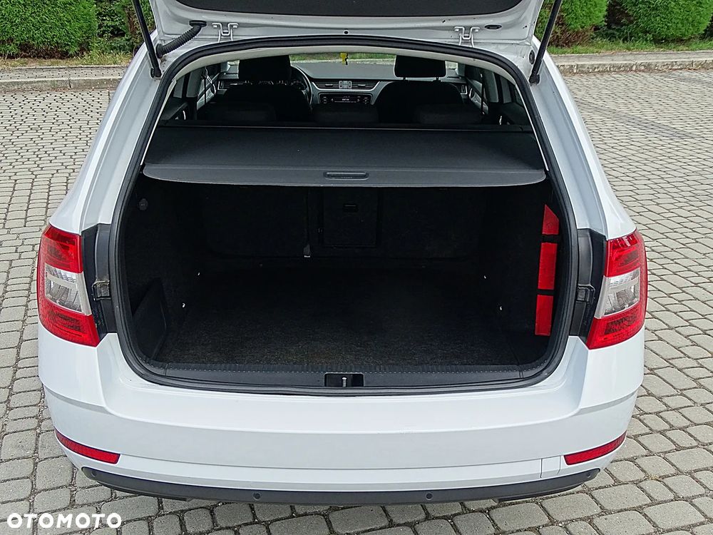 Skoda Octavia 1.5 TSI GPF ACT Ambition DSG - 25