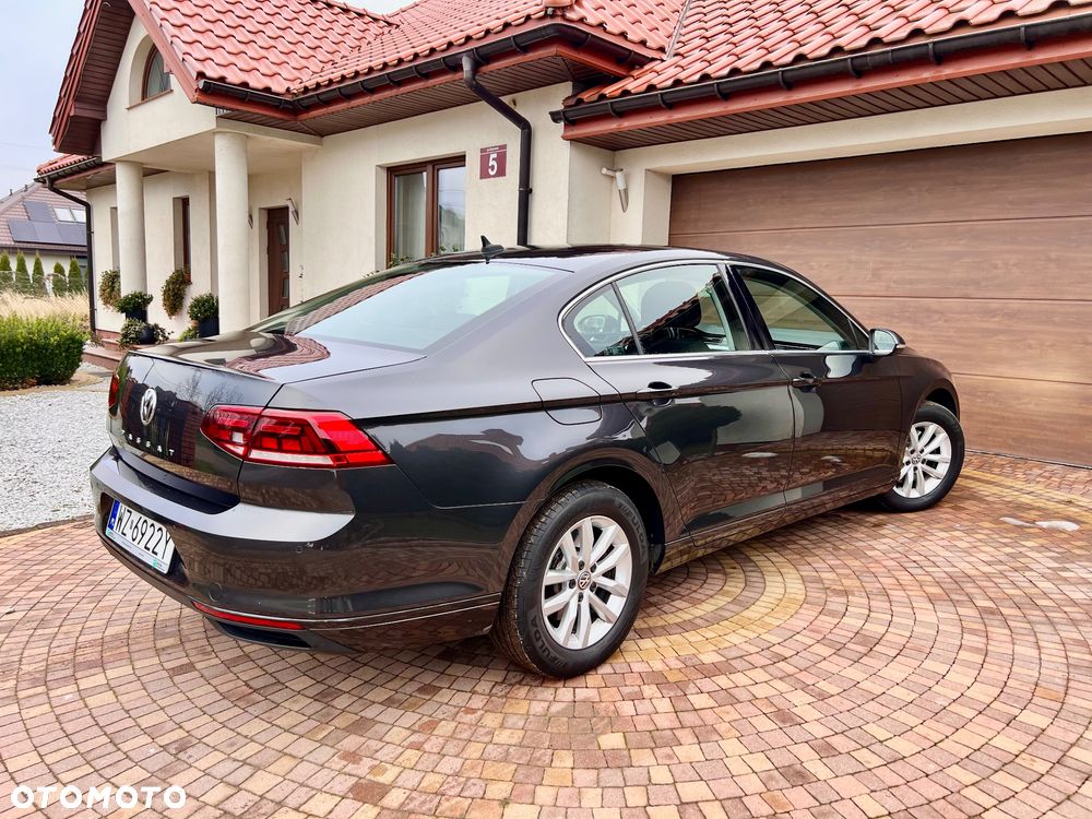 Volkswagen Passat 2.0 TDI EVO Business - 22