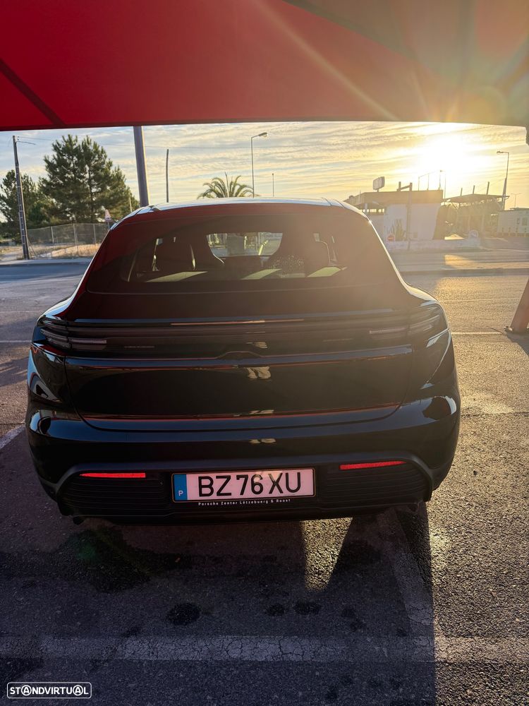 Porsche Macan Electric - 6