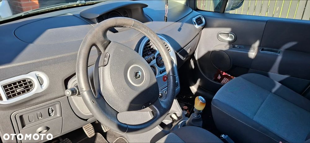 Renault Modus 1.5 dCi Dynamique - 9