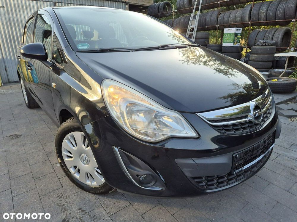 Opel Corsa 1.4 16V 150 Jahre - 2