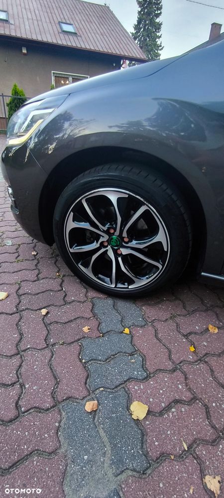 DS Automobiles DS 4 - 24