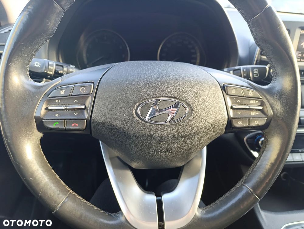 Hyundai i30 1.4 Comfort - 14