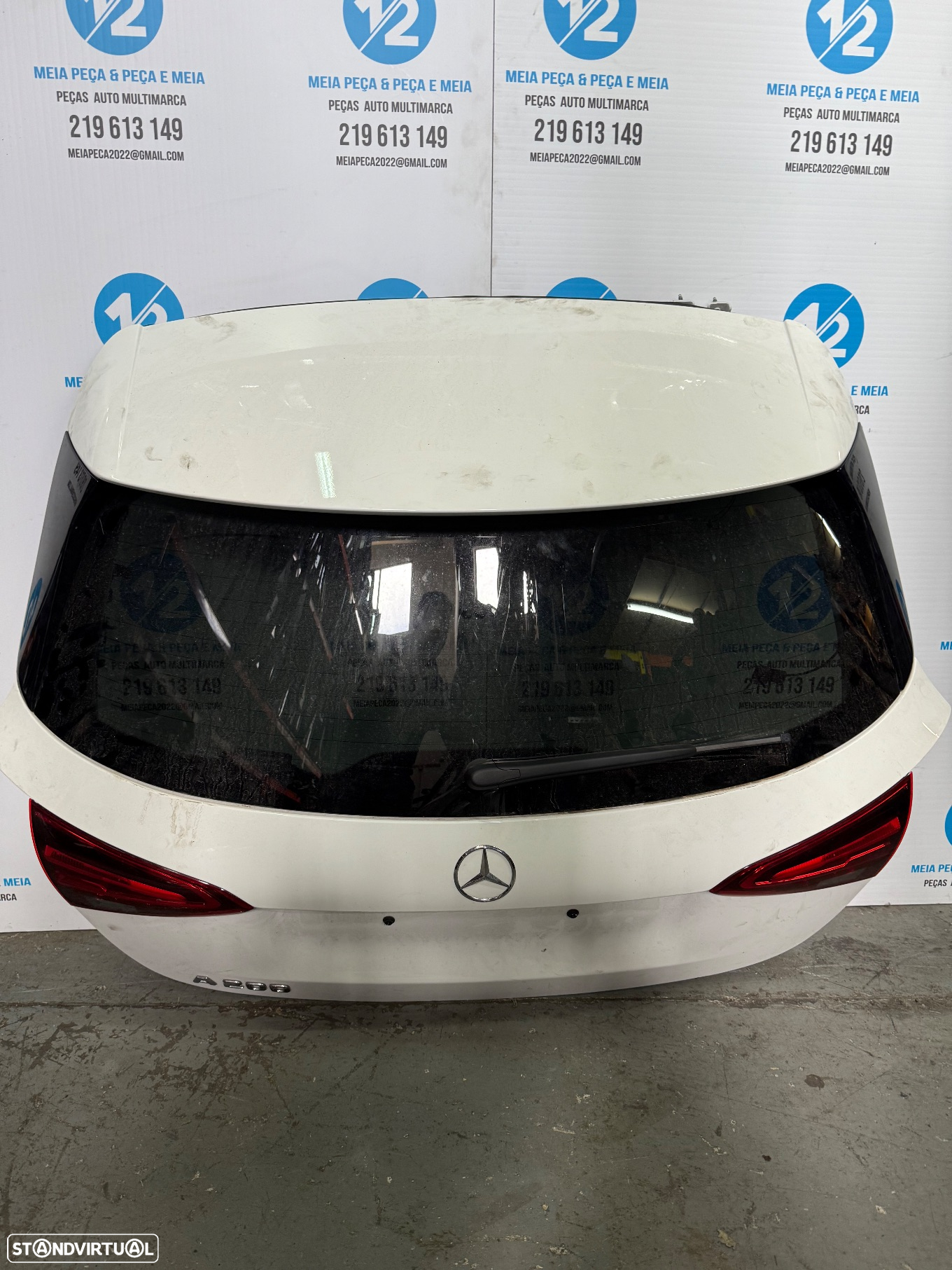 Tampa da Mala Mercedes Class A de 2020 W177 - 2