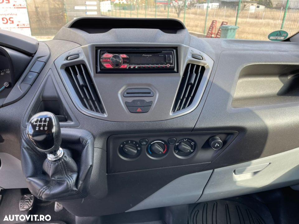Ford Transit Custom - 14