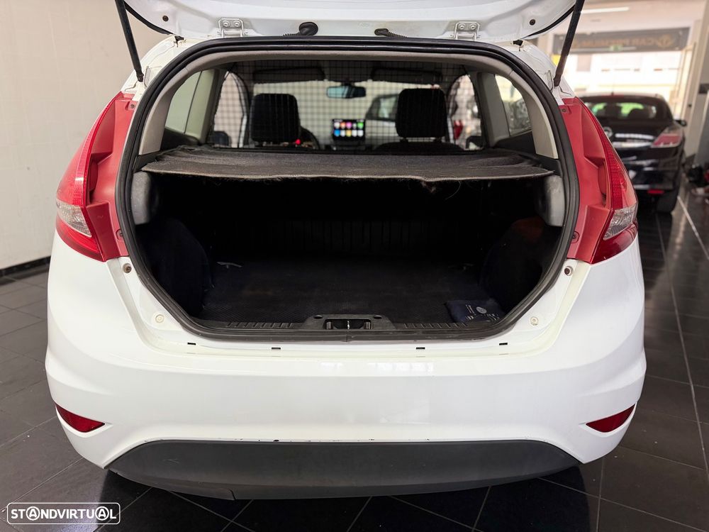 Ford Fiesta 1.4 TDCI - 7