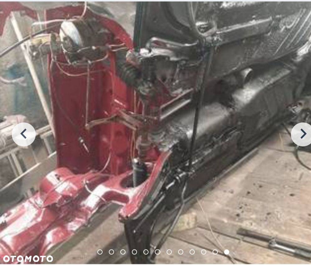 Volkswagen Golf - 4