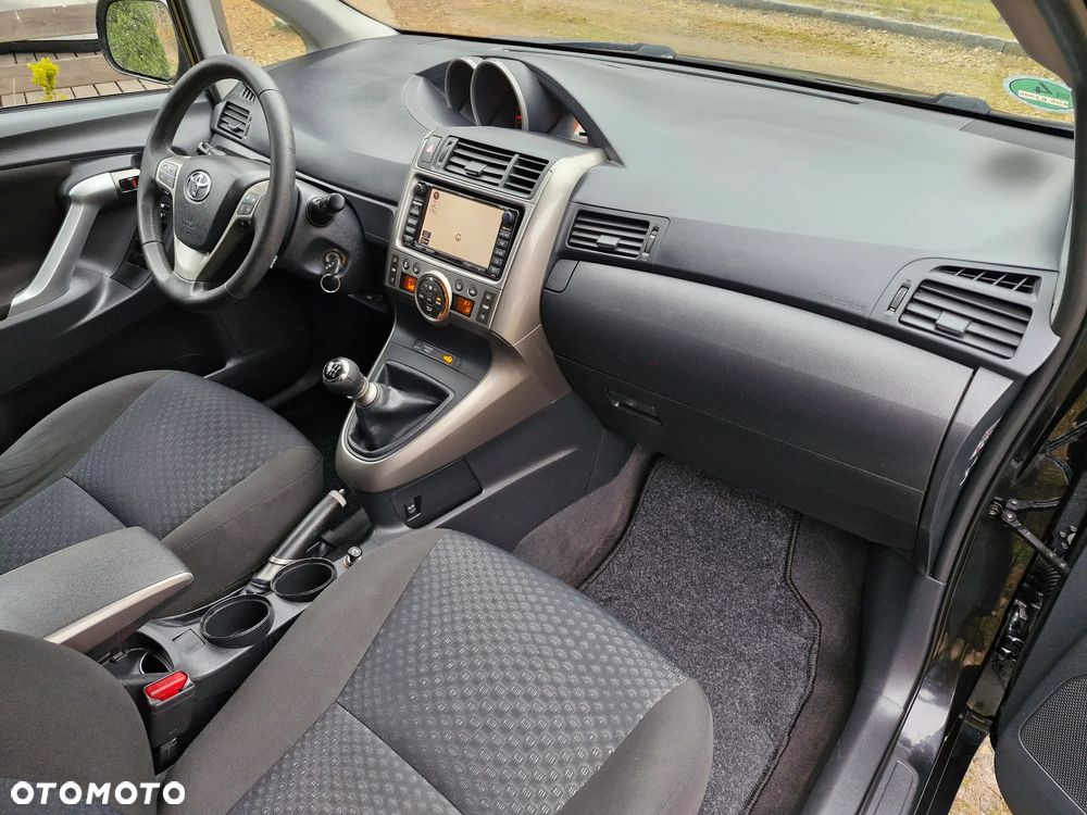 Toyota Verso 1.8 7-Sitzer Skyview Edition - 7