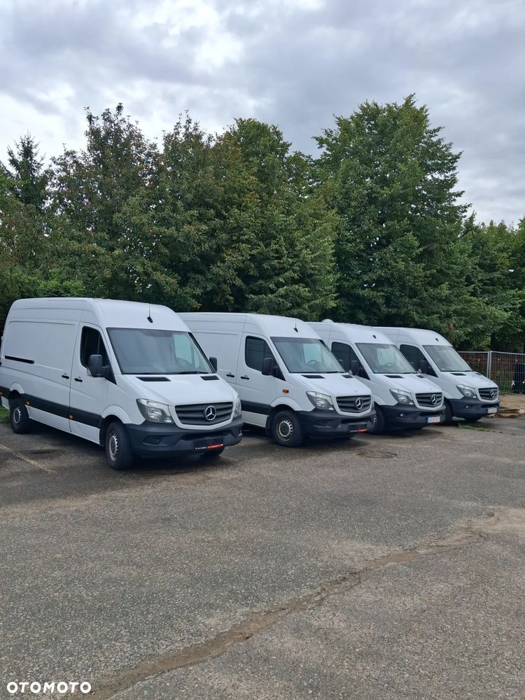 Mercedes-Benz Sprinter - 1