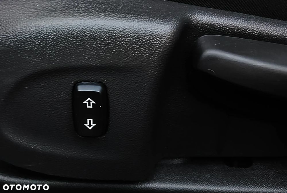 Opel Insignia 2.0 CDTI Elegance S&S - 18