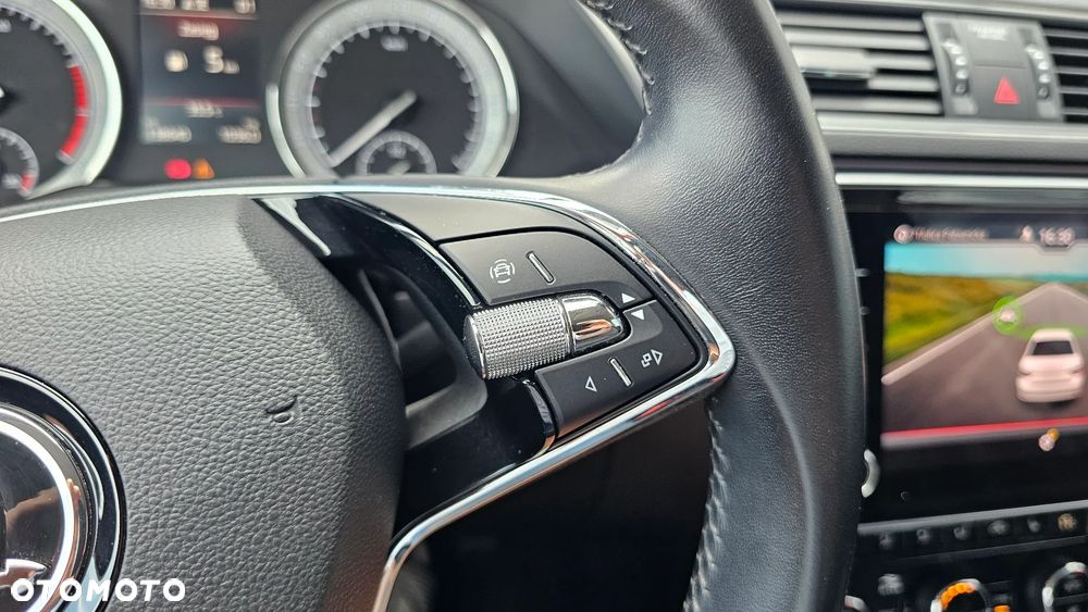 Skoda Superb 2.0 TSI Style DSG - 31
