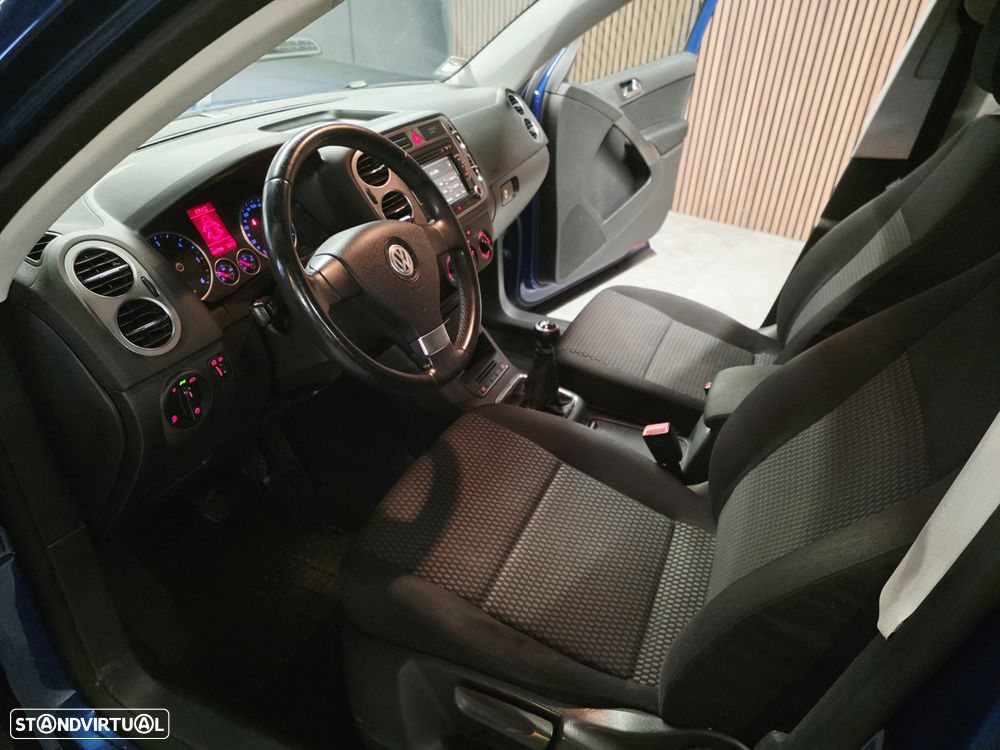 VW Tiguan 2.0 TDI Track 4Motion - 8