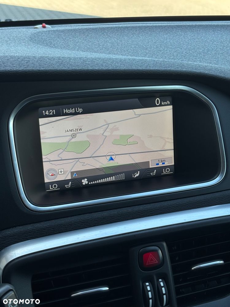 Volvo V40 - 21